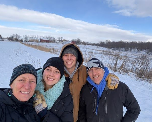 hannah sessions carousel8